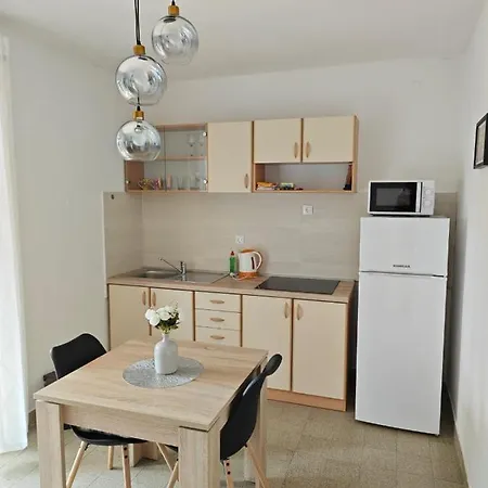 Two Person Apartment Nin Exterior photo