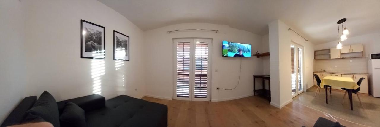 Apartment Two Person Nin